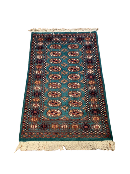 Hand-Knotted Pakistani Bokhara Rug – 100% Wool, 2' 8"x 4' 2" (M)