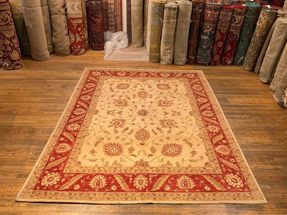Hand-Knotted Sultanabad Vegetable-Dyed Wool Rug, 7' 11" x 10' 4" (K)