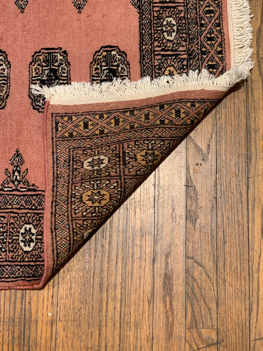 Hand-Knotted Pakistani Bokhara Rug – 100% Wool, 2' 4"x 4' 6" (M)