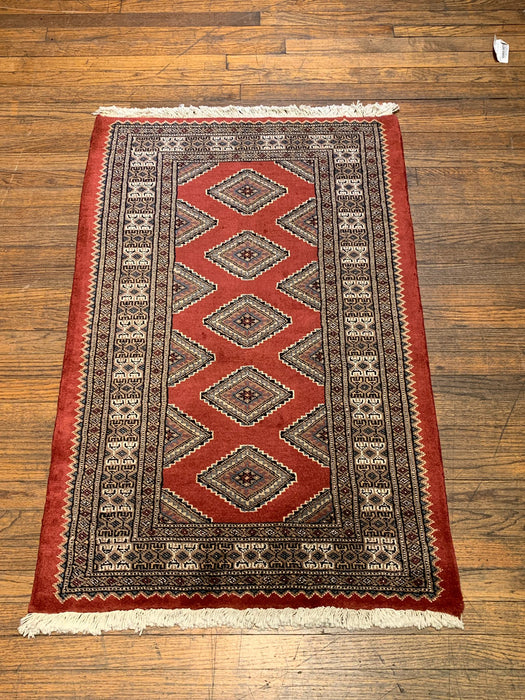 Hand-Knotted Pakistani Bokhara Rug – 100% Wool, 2' 7" x 4"  (M)