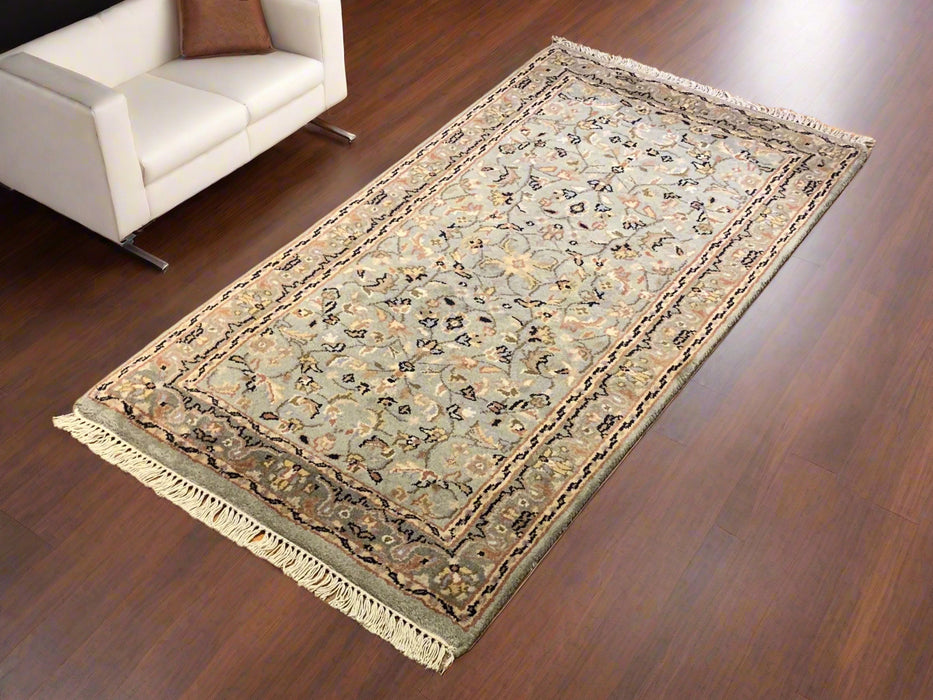 Sultanabad 100% wool Hand Made Rug - size 2' 4" x 4' 6" (P)