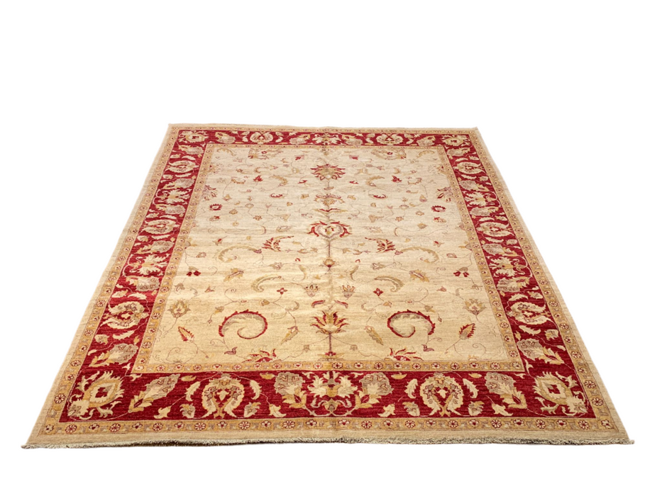 Hand-Knotted Sultanabad Vegetable-Dyed Wool Rug, 8' x 10' (K)