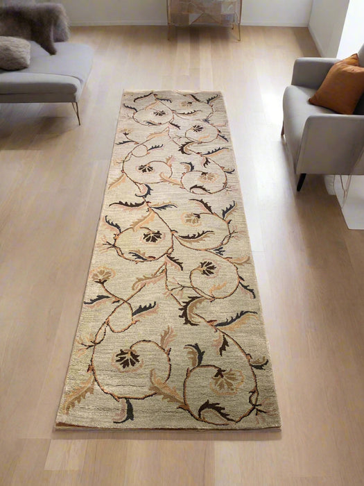 Persian-Inspired. Modern Defined. Turkish Made Rug, 2' 5" x 7' 9" (O)