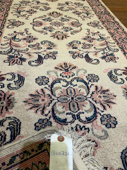 Sultanabad 100% wool Hand Made Rug, 2' 4" x 6' 7" (P)