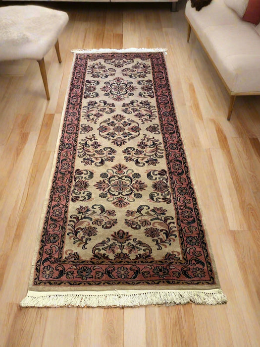 Sultanabad 100% wool Hand Made Rug, 2' 4" x 6' 7" (P)