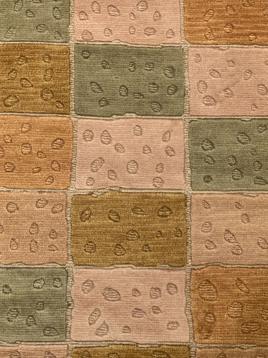 Persian-Inspired. Modern Defined. Turkish Made Rug, 2' 5" x 10' (O)