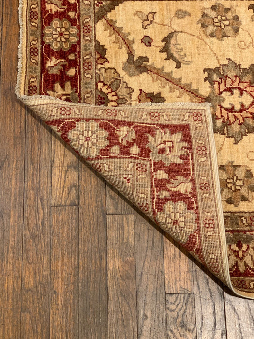 Hand-Knotted Sultanabad Vegetable-Dyed Wool Rug, 2' 10" x 9' 9" (K)