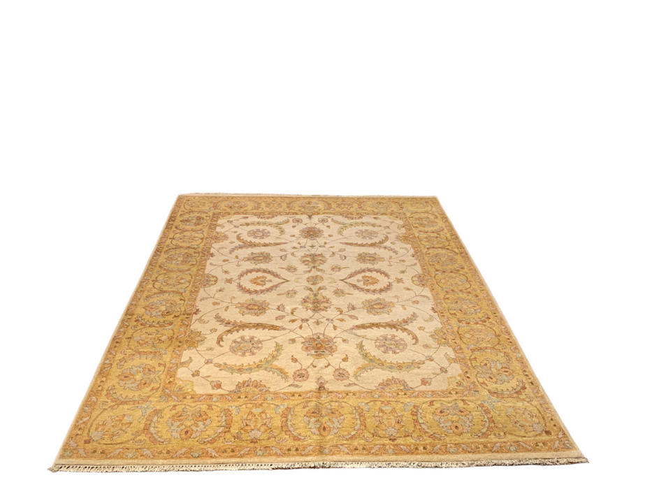 Hand-Knotted Sultanabad Vegetable-Dyed Wool Rug, 8' x 9' 8" (K)