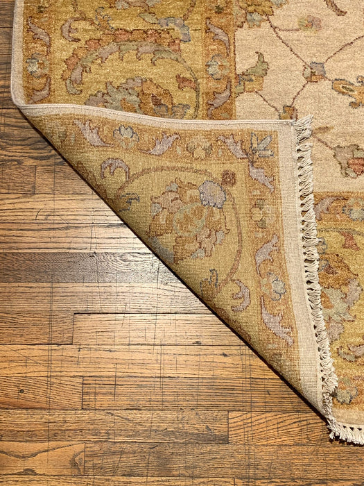 Hand-Knotted Sultanabad Vegetable-Dyed Wool Rug, 8' x 9' 8" (K)