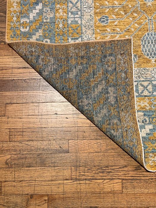 Khotan Pomegranate design Oriental Rug, 8' x 10' (D)