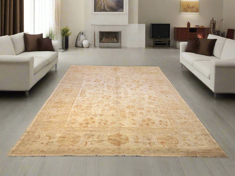 Hand-Knotted Sultanabad Vegetable-Dyed Wool Rug, 8' x 11' 8" (K)