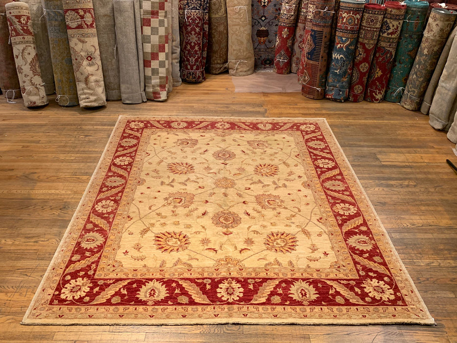 Hand-Knotted Sultanabad Vegetable-Dyed Wool Rug, 8' 3" x 9' 3" (K)