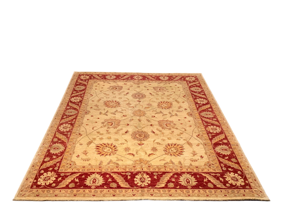 Hand-Knotted Sultanabad Vegetable-Dyed Wool Rug, 8' 3" x 9' 3" (K)