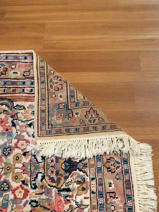 Hand-Knotted Pakistan Kashmiri Silk Wool Blend Rug, 3' 2" x 5' (E)