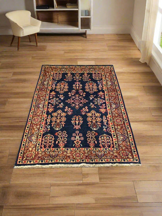 Sultanabad 100% wool Hand Made Rug,  2' 10" x 4' 10" (P)