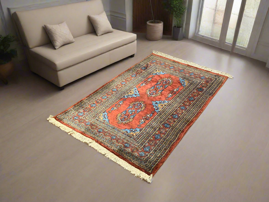 Hand-Knotted Pakistan Kashmiri Silk Wool Blend Rug, 3' x 4' 10" (E)