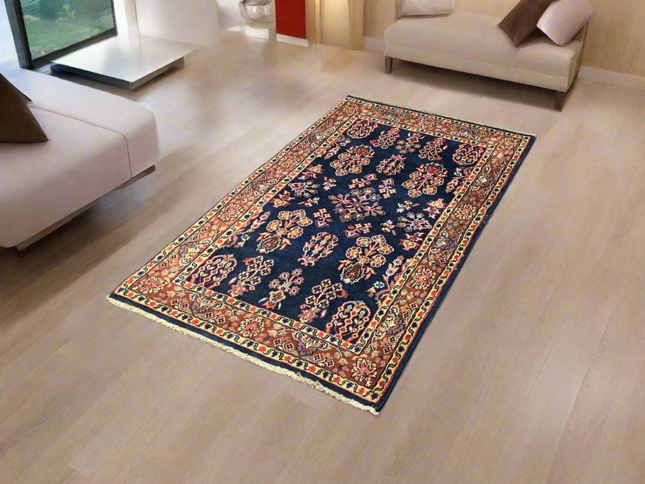 Sultanabad 100% wool Hand Made Rug 2' 10" x 4' 11" (P)