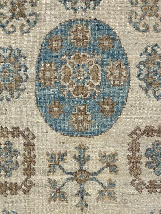 Khotan Pomegranate design Oriental Rug,  5' 9" x 9' (D)