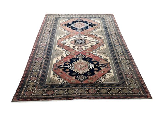 Terkaman 100% Wool Hand Made Oriental Rug 7'5" x 10'