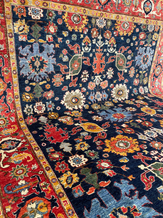 Hand-Knotted Sultanabad Vegetable-Dyed Wool Rug, 5' x 6' 7"