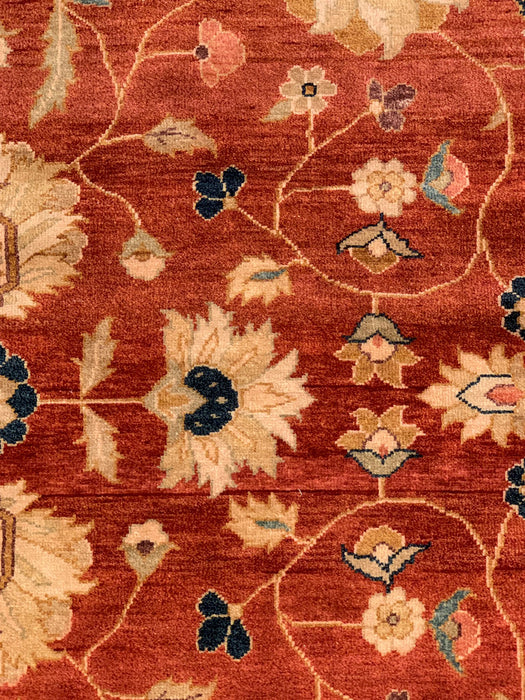 Hand-Knotted Sultanabad Vegetable-Dyed Wool Rug, 8' 7" x 12' 1" (K)