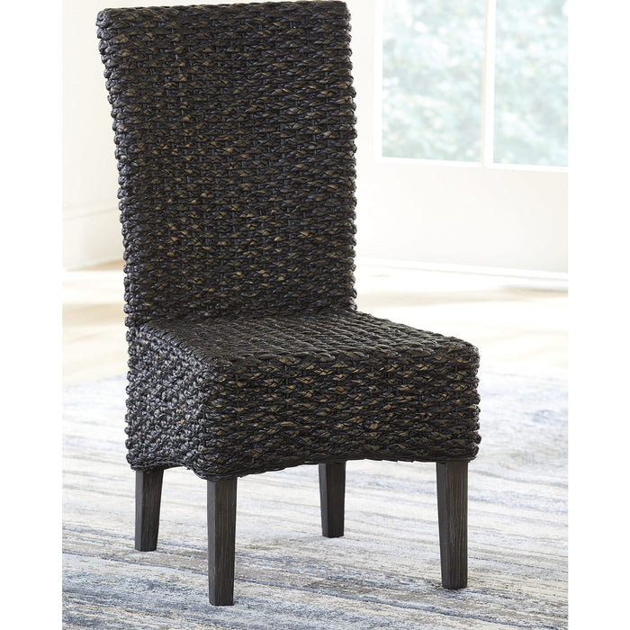 Set of 2 Meadow Chair Water Hyacinth in Graphite