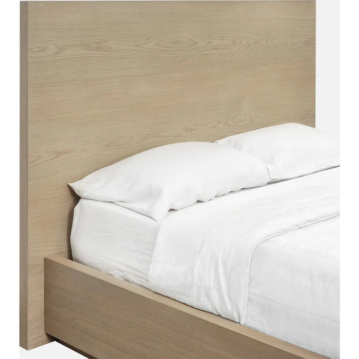 Seabourne Modern Platform Bedroom set in Bisque