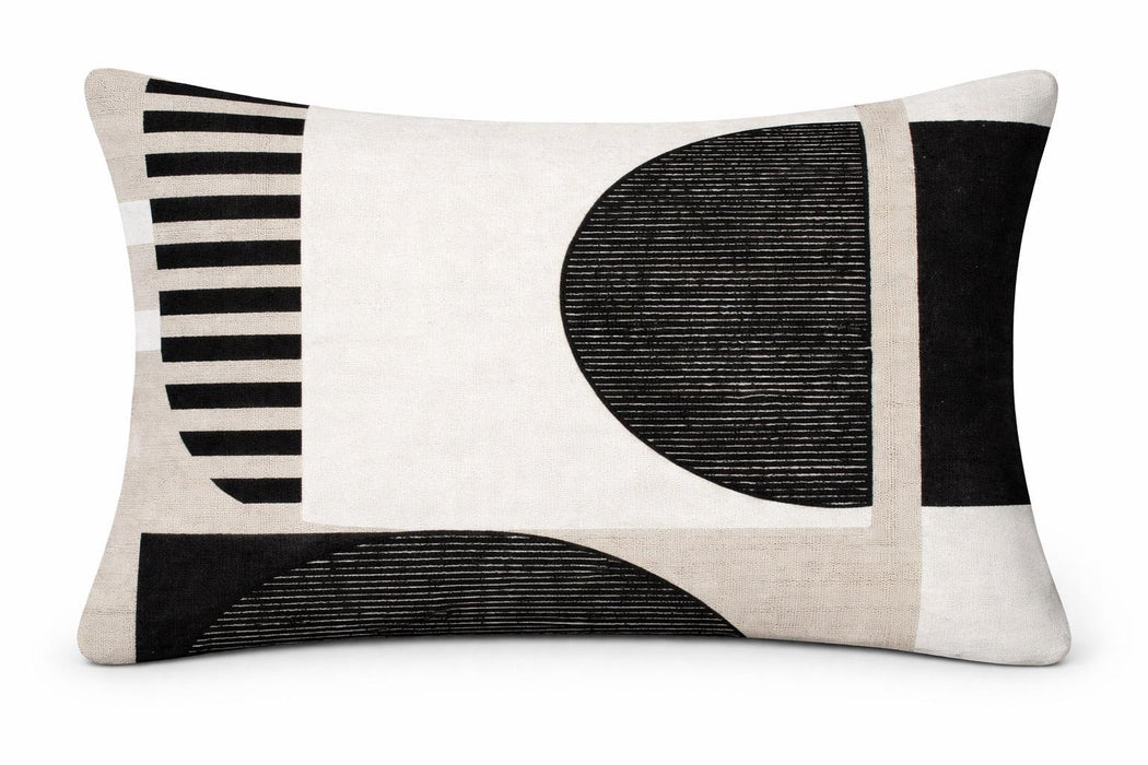 Persian-Inspired Luxurious Accent Cushions