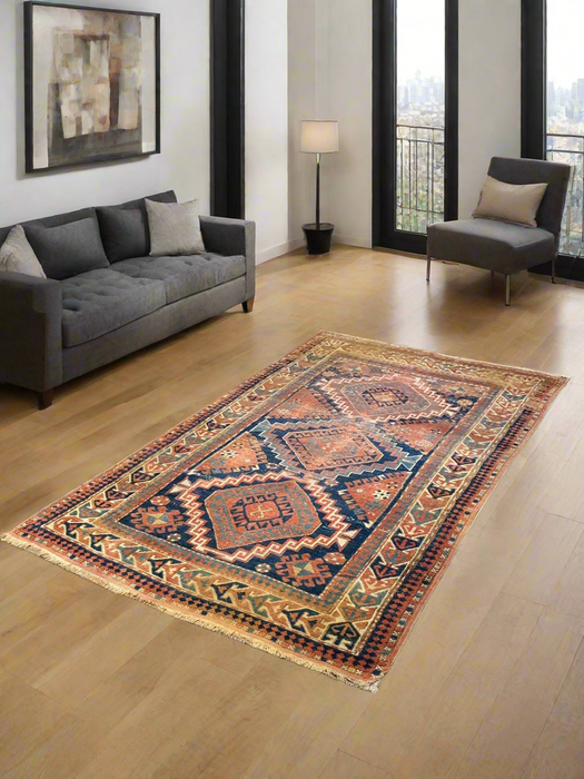 Antique Kazak Rug, circa 1910-1920. 4' x 6' 4" (B)