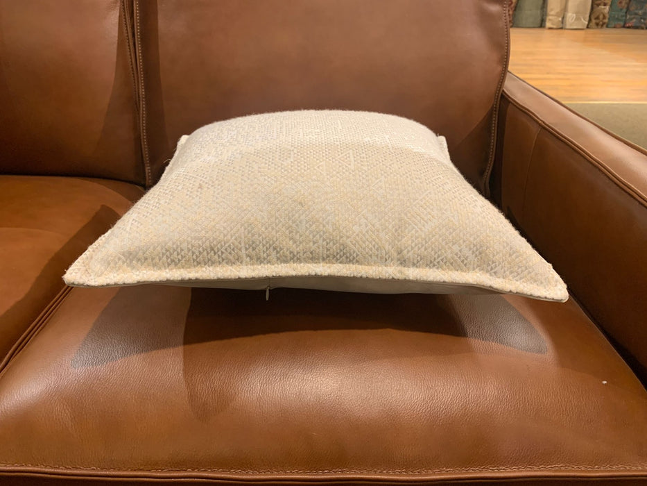 Geometric Pattern Ivory Cushion / Pillow