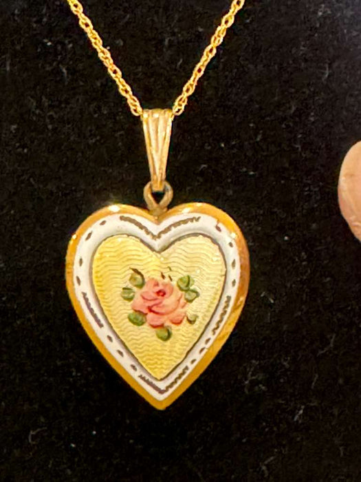 Enamel GF 40's heart locket