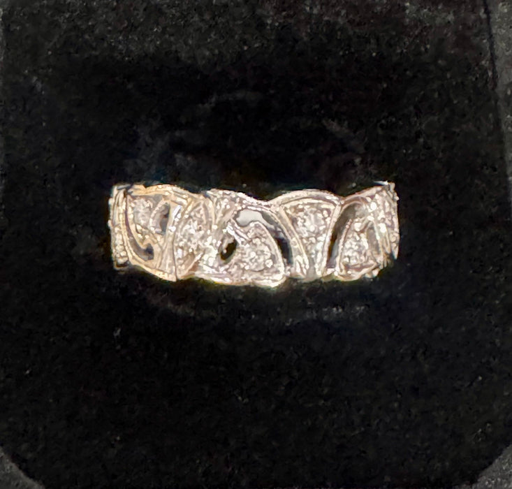 14K 40's Eternity Diamond band
