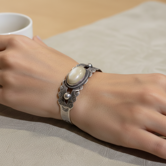 SS Engraved Agate Cuff