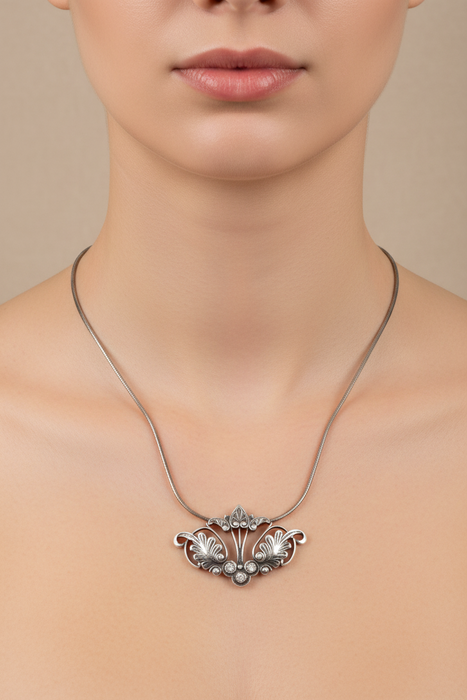 SS Vtg. Floral Pendant Chain
