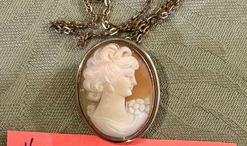Gold Filled Cameo With Chain