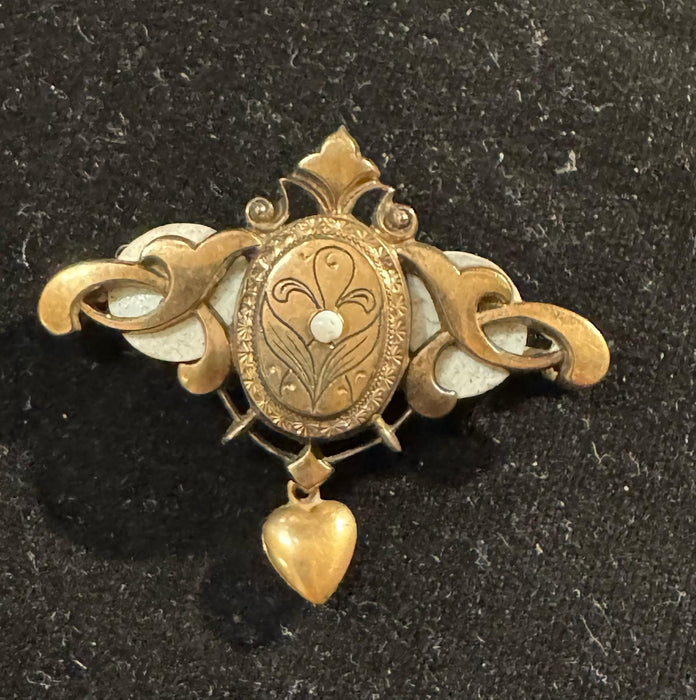 GF VCT Pin with heart