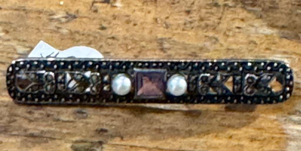 SS Amethyst and Pearl Pin