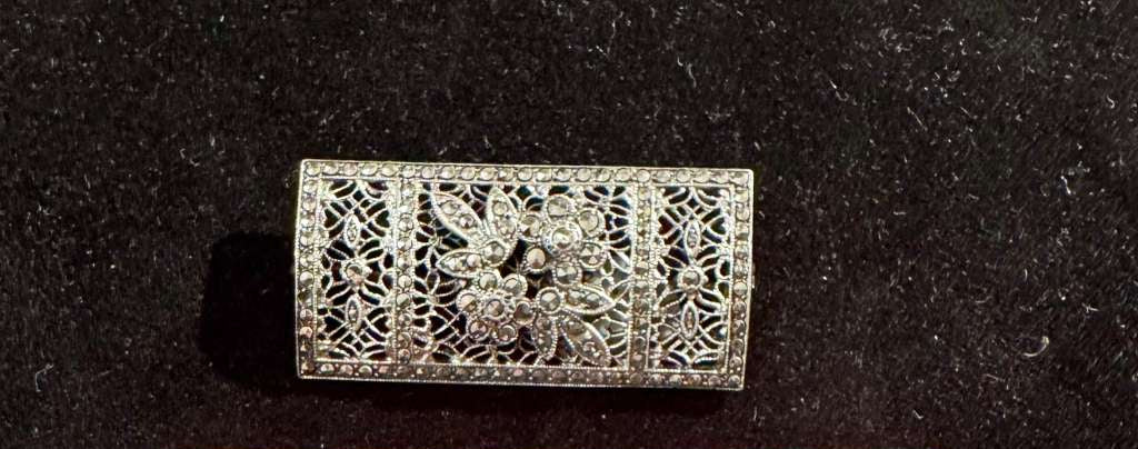SS Deco Marc pin