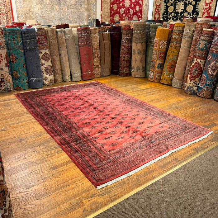 Hand-Knotted Pakistani Bokhara Rug – 100% Wool, 4'6 x 6'6