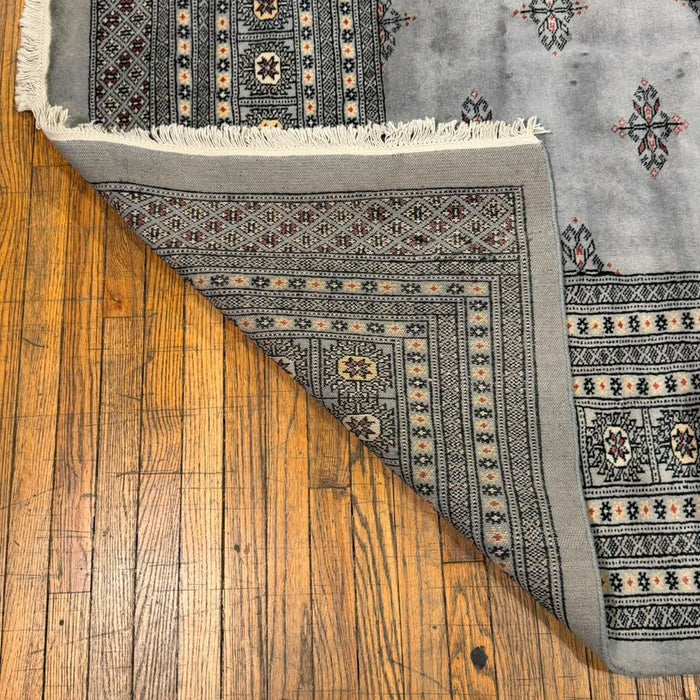 Hand-Knotted Pakistani Bokhara Rug – 100% Wool, size 9' x 12'