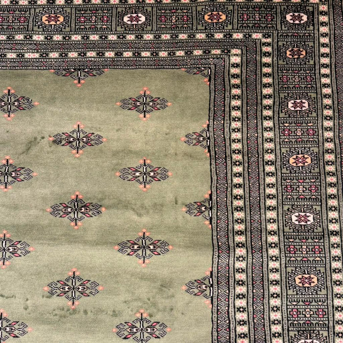 Hand-Knotted Pakistani Bokhara Rug – 100% Wool, size 9' x 12'