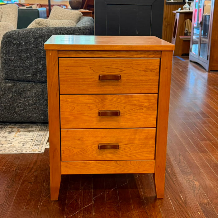 Heritage Cherry Solid Cherry Wood 3-Drawer Nightstand / End Table