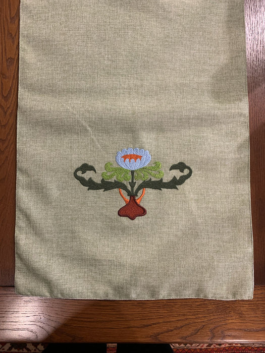 Arts & Crafts Mission style Linen Table Runner