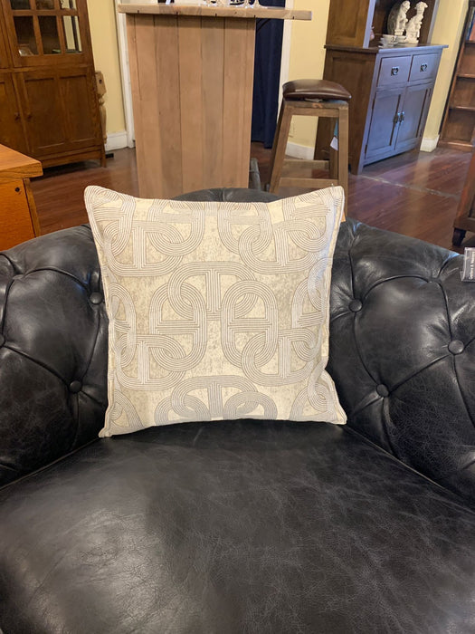 Geometric Pattern Ivory Cushion / Pillow