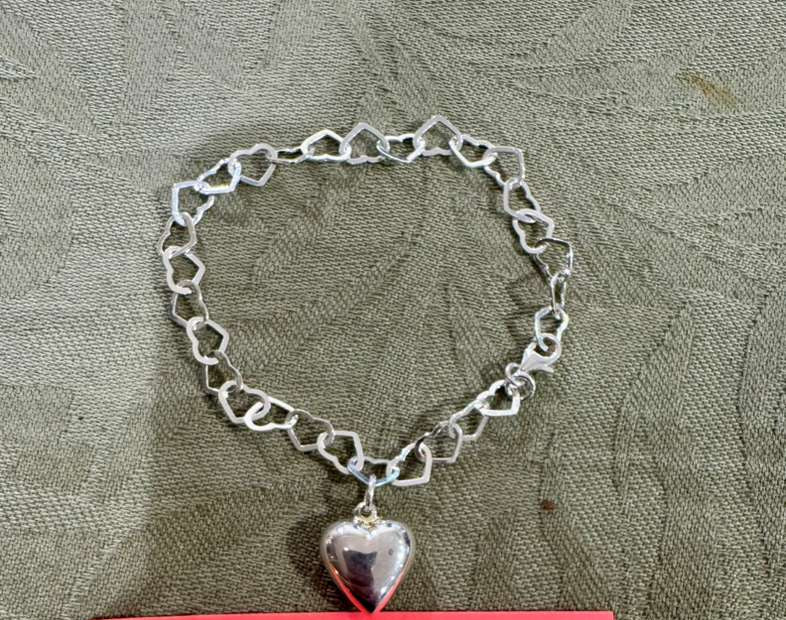 SS Heart Bracelet