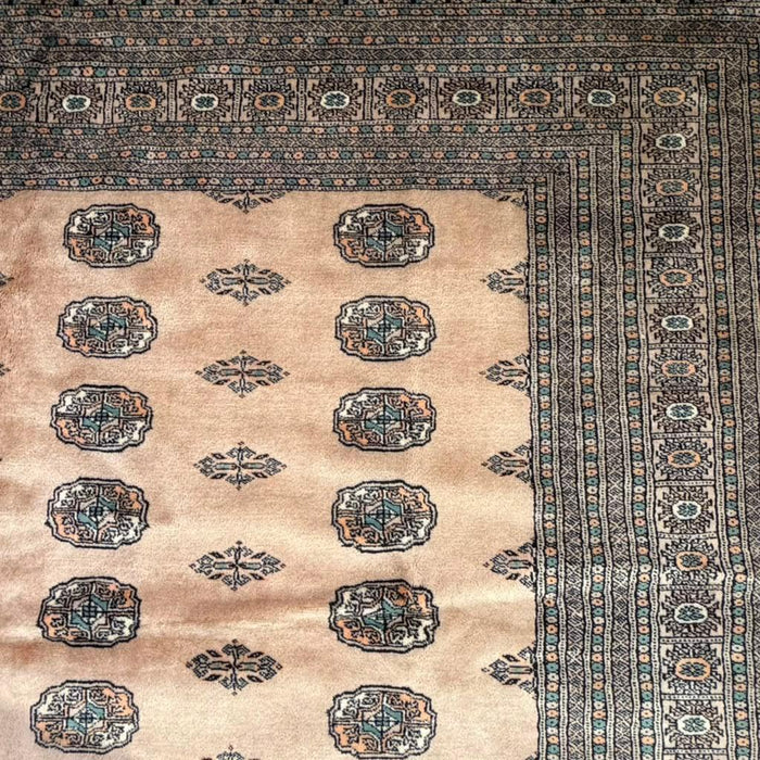 Hand-Knotted Pakistani Bokhara Rug – 100% Wool, size 9' x 12'