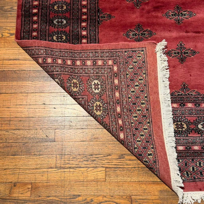 Hand-Knotted Pakistani Bokhara Rug – 100% Wool, 4'6 x 6'6