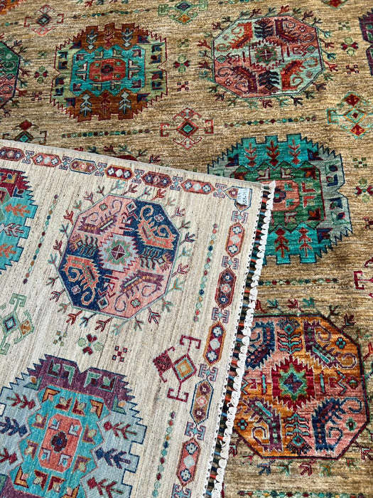 Hand knotted 100% wool Fielpa Rug 8' 4" x 11' 9"