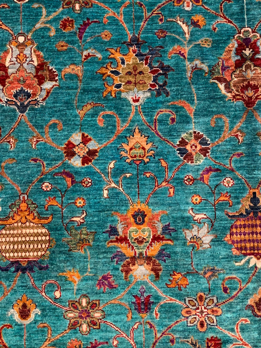 Hand-Knotted Sultanabad Vegetable-Dyed Wool Rug, 8" x 10"  (K)