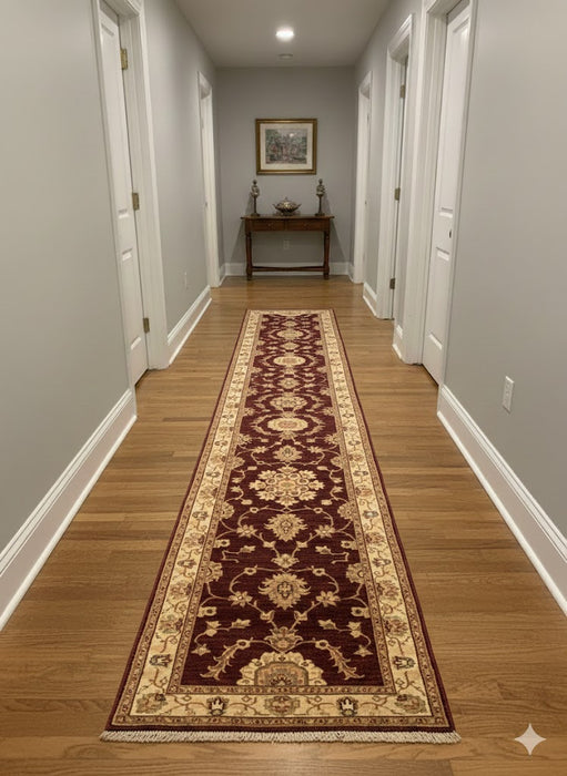 Hand-Knotted Sultanabad Vegetable-Dyed Wool Rug, 2' 5" x 8" (K)